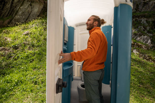 Affordable portable toilet rental in Fortuna, CA