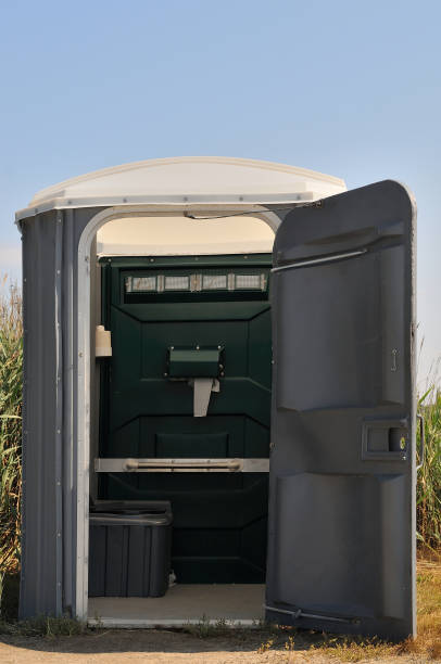 Best Luxury portable toilet rental  in Fortuna, CA